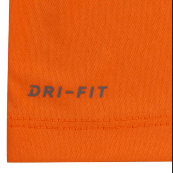 Nike 2 piece Baby Boy Dri-Fit Muscle Tank & Short Set MSRP $36 - Picture 6 of 6